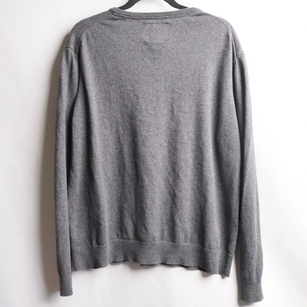 St. Johns Bay Mens XL Gray V-Neck Cotton Cashmere Blend Long Sleeve Sweater Prep
